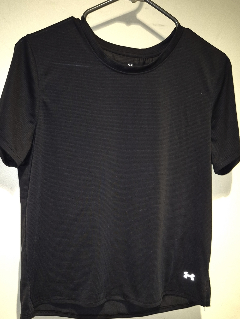 Ladies Under Armor TSHIRT